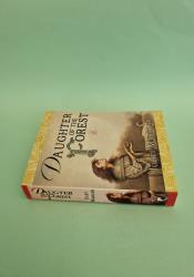 Daughter of the Forest (The Sevenwaters Book 1) thumb 1 4