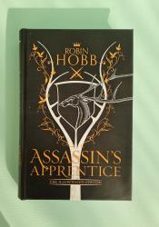 Assassin’s Apprentice: Book 1 (The Farseer Trilogy) thumb 1 2