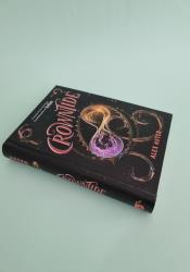 Crowntide (The Lightlark Saga Book 4) thumb 2 3