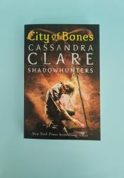 City of Bones (The Mortal Instruments 1) thumb 1 2
