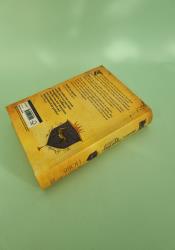 Assassin's Apprentice (The Farseer Trilogy, Book 1) Assassin's Apprentice (The Farseer Trilogy, Book 1) thumb 2 5