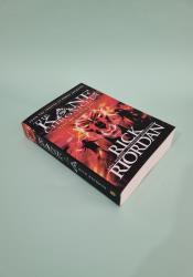 The Red Pyramid (The Kane Chronicles, Book 1) thumb 2 3