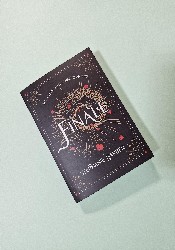 Finale (Caraval 3) thumb 2 2
