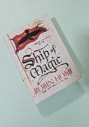 Ship of Magic (The Liveship Traders, Book 1) thumb 2 2