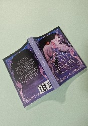 The Song of Salt and Shadow thumb 1 4
