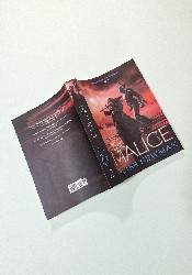 The Malice (The Vagrant 2) The Malice (The Vagrant 2) thumb 2 4