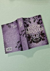 The Poison Daughter thumb 1 4