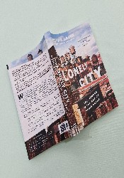 The Lonely City: Adventures in the Art of Being Alone The Lonely City: Adventures in the Art of Being Alone thumb 2 4