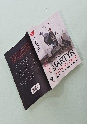 The Martyr (Covenant of Steel 2) thumb 1 4