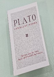 Plato: Complete Works thumb 1 2
